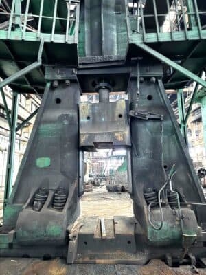 Dövme çekici NKMZ Kramatorsk M2152 - 16 ton (Fotoğraf 8)