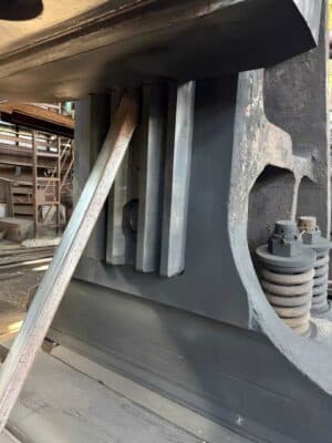 Dövme çekici NKMZ Kramatorsk M2152 - 16 ton (Fotoğraf 3)