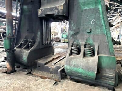 Dövme çekici NKMZ Kramatorsk M2152 - 16 ton (Fotoğraf 6)