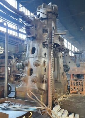 Dövme çekici Huta Zygmunt MPM 16000 - 17500 kg·m (Fotoğraf 3)