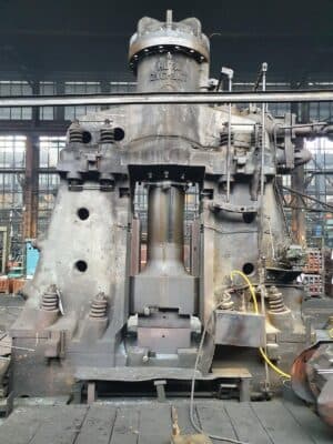 Dövme çekici Huta Zygmunt MPM 16000 - 17500 kg·m (Fotoğraf 2)