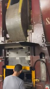 Sıcak dövme presi Eumuco SP 100 - 1000 ton (ID:76338) - Dabrox.com