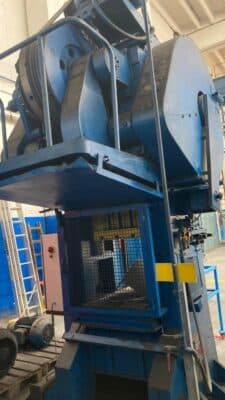 Çapak alma presi Arisa AF 200 75 - 200 ton (Fotoğraf 2)