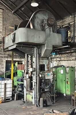 Vidalı pres Hasenclever FPRN 250 - 630 ton (Fotoğraf 1)