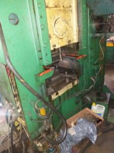 Mafsallı presi Barnaul KB8336 - 400 ton (ID:75389) - Dabrox.com