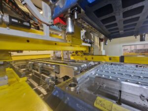 Damgalama presi Aida DSF-TE4-20000-730-250 - 2000 ton (ID:76378) - Dabrox.com