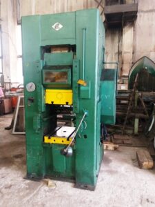 Mafsallı presi Barnaul K8336 - 400 ton (ID:75387) - Dabrox.com