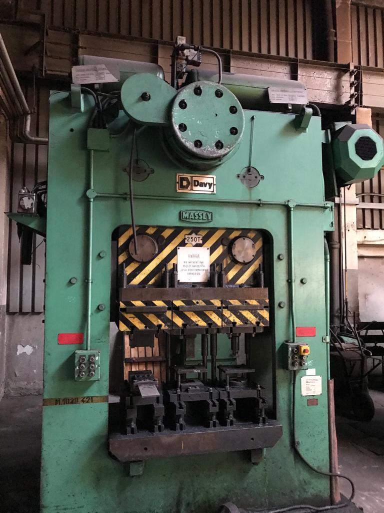 Kırpma presi Massey 250 MT - 250 ton (ID:75344) - Dabrox.com