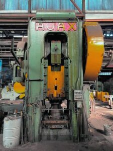 Sıcak dövme presi Ajax - 3000 ton