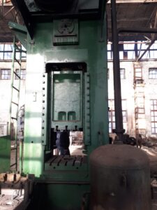 Kırpma presi TMP Voronezh KB9534 - 250 ton (ID:75504) - Dabrox.com
