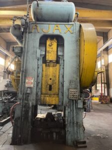 Sıcak dövme presi Ajax - 2000 ton