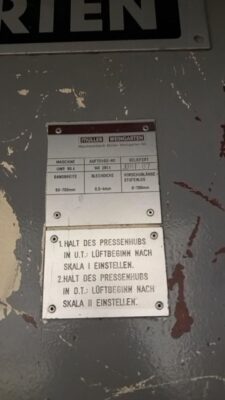 Çözücü-düzeltme makinesi Muller Weingarten UWR 80 (Fotoğraf 2)