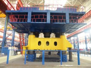 Hidrolik presi Dnepropress - 5000 ton