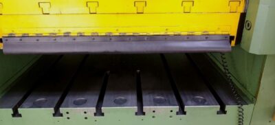 Hidrolik Pres Dieffenbacher P0-F 1250A - 1250 ton (Fotoğraf 3)