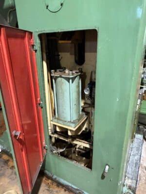 Mafsallı Pres Barnaul K8340 - 1000 ton (Fotoğraf 2)