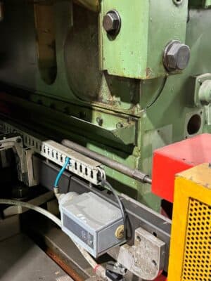 Mafsallı Pres Barnaul K8340 - 1000 ton (Fotoğraf 10)