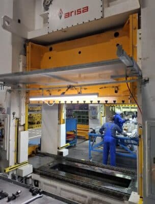 Şekillendirme Presi Arisa S2.400.260.FD - 400 ton (Fotoğraf 8)