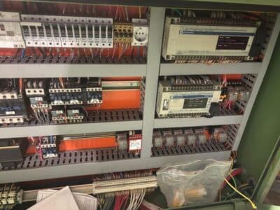 Mafsallı Pres Barnaul KB8336 - 400 ton (Fotoğraf 1)