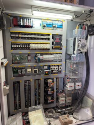 Soğuk Dövme Presi Chin Fong KP-1000 - 1000 ton (Fotoğraf 3)