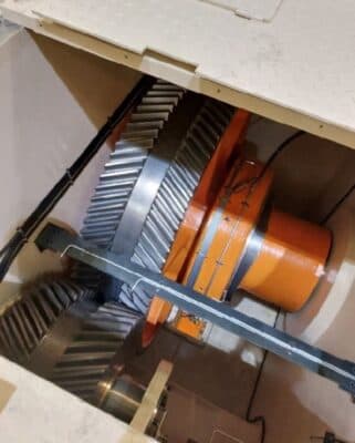 Sac Şekillendirme Presi Fagor TSE2-1000-4000-1600 - 1000 ton (Fotoğraf 1)