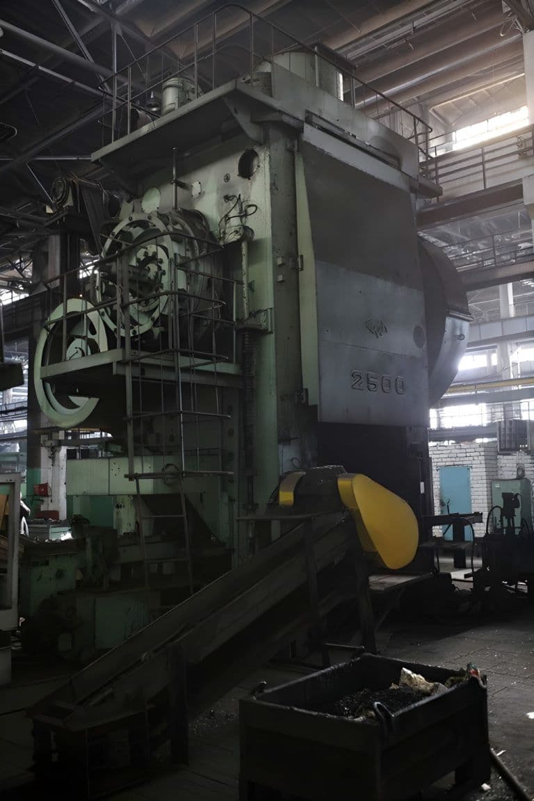 Sıcak Dövme Presi TMP Voronezh AKKD8044 - 2500 ton