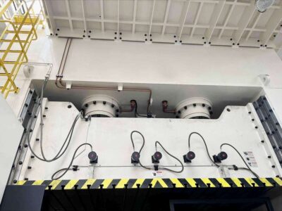 Şekillendirme Presi Simpac PH-1000 - 1000 ton (Fotoğraf 4)