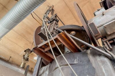 Vidalı Pres Berrenberg RSPe 230/300 - 300 ton (Fotoğraf 14)