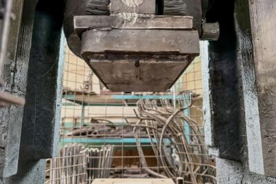 Vidalı Pres Berrenberg RSPe 230/300 - 300 ton (Fotoğraf 9)