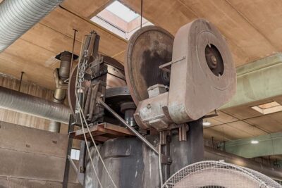 Vidalı Pres Berrenberg RSPe 230/300 - 300 ton (Fotoğraf 2)