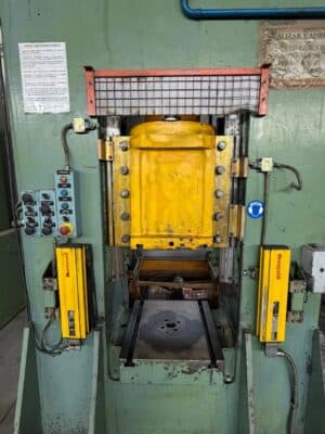 Vidalı Pres Gamei PHG 200/315 - 315 ton (Fotoğraf 4)