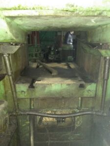 Mafsallı presi Barnaul K8340 - 1000 ton (ID:75597) - Dabrox.com