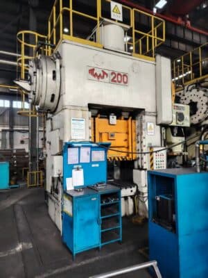 Çapak Alma Presi TMP Voronezh KA9033 - 200 ton (Fotoğraf 4)