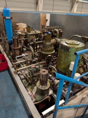Stamping press line Fritz Muller 6P/5200 - 5200 ton (Fotoğraf 3)