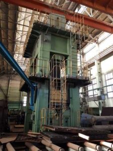 Hidrolik presi Dnepropress - 4000 ton
