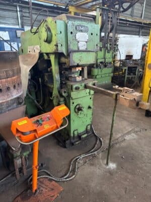 Yatay Dövme Makinesi Eumuco SMZE 8 - 80 ton ID: 76489