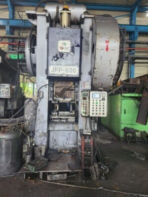 Sıcak Dövme Presi Jaewoo JFP 600 - 600 ton (Fotoğraf 1)
