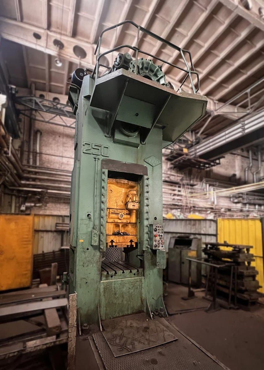 Çapak Alma Presi TMP Voronezh KA2534 - 250 ton