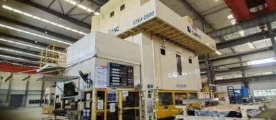 Şekillendirme Presi Simpac DTE4 2500 - 2500 ton (Fotoğraf 2)