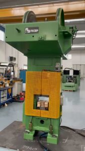 Vidalı presi Ficep MT270/400 - 270 ton (ID:76236) - Dabrox.com