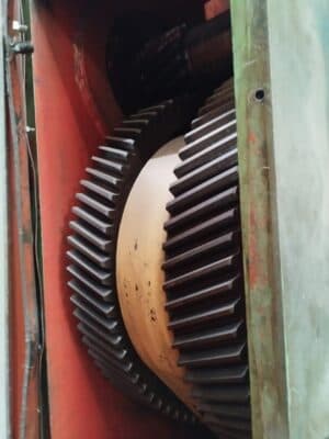 Mafsallı Pres Barnaul KB8336 - 400 ton (Fotoğraf 1)