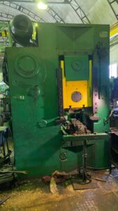Mafsallı presi Barnaul KB8336 - 400 ton (ID:76309) - Dabrox.com