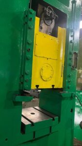 Mafsallı presi Barnaul KB8336 - 400 ton (ID:76309) - Dabrox.com
