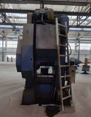 Mafsallı Pres Barnaul K8340 - 1000 ton (Fotoğraf 2)