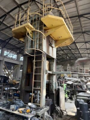 Çapak Alma Presi TMP Voronezh KA9536 - 400 ton (Fotoğraf 1)