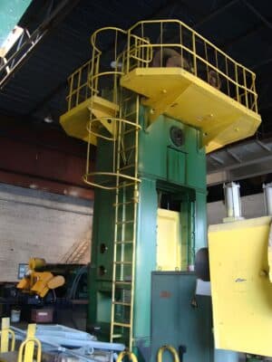 Çapak Alma Presi Kuzlitmash KB9536 - 400 ton (Fotoğraf 2)