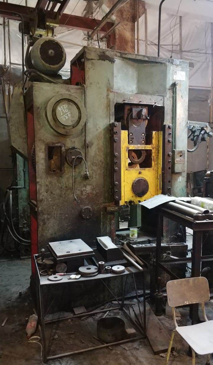 Mafsallı presi Barnaul KB8336 - 400 ton (ID:75691) - Dabrox.com