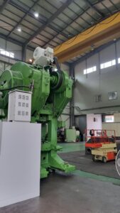 Sıcak dövme presi Eumuco SP 100 C - 1000 ton (ID:76318) - Dabrox.com