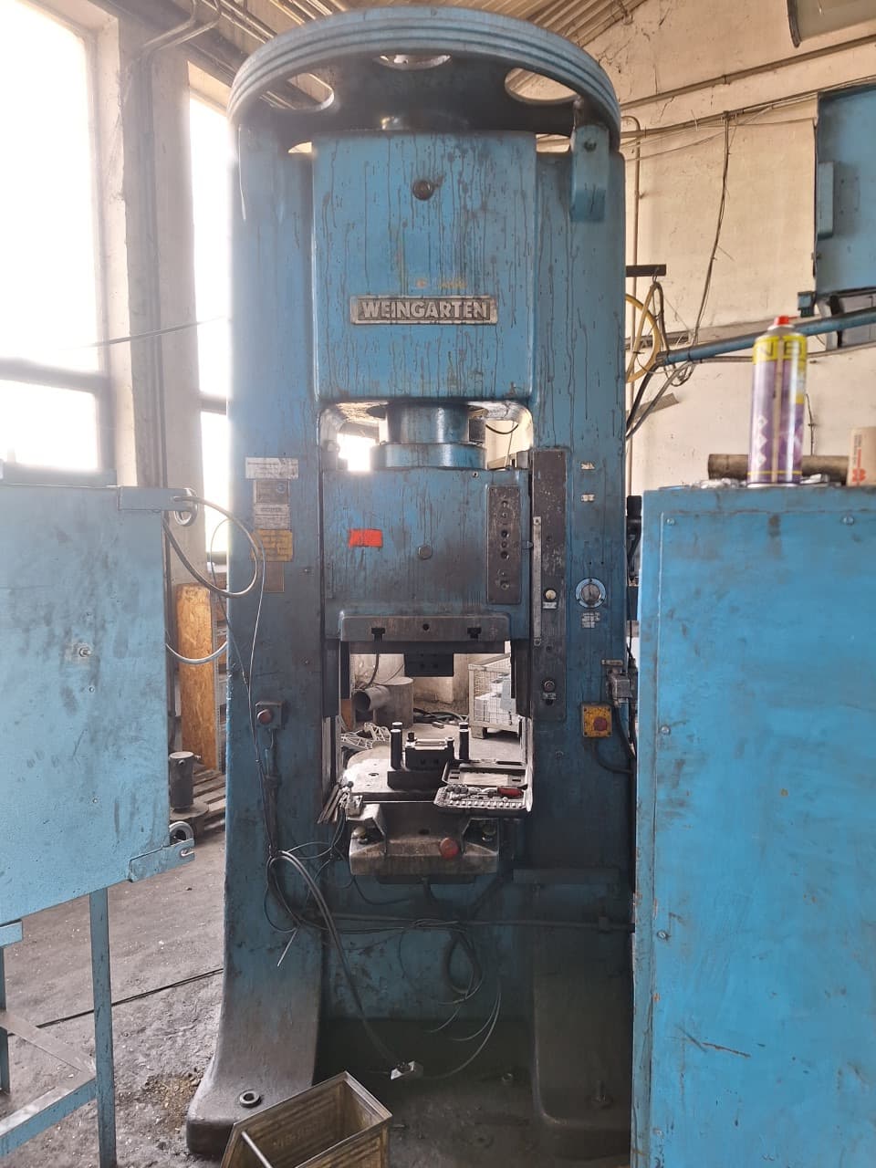 Vidalı pres Weingarten P 140 - 140 ton
