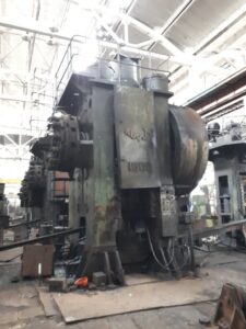 Sıcak dövme presi TMP Voronezh - 1600 ton