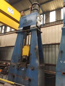Hidrolik dövme çekiç Lasco - 1250 kgm